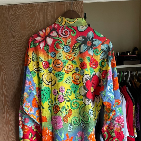🌷💐Very Rare Versace flower print shirt 🌸🌺 - Picture 5 of 13